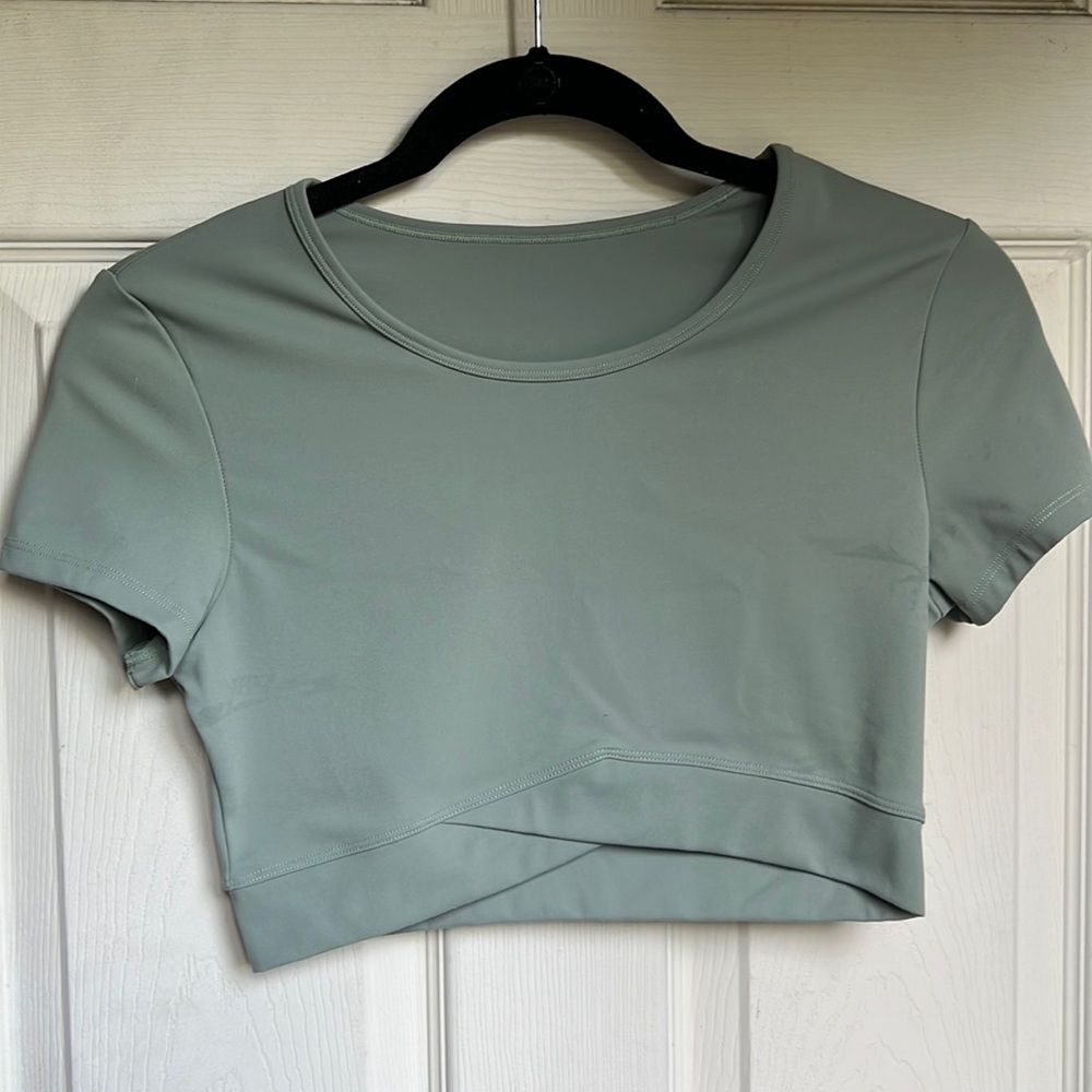 Green Cropped Top